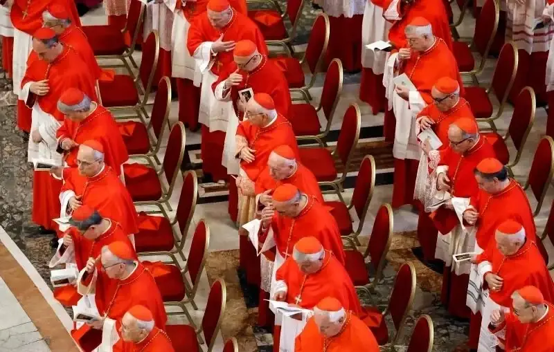 papal meeting of cardinals to elect a pope